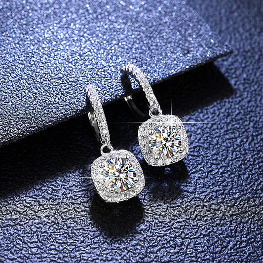 Boucles d'oreilles argent 925 Moissanite carrée - vue de face
