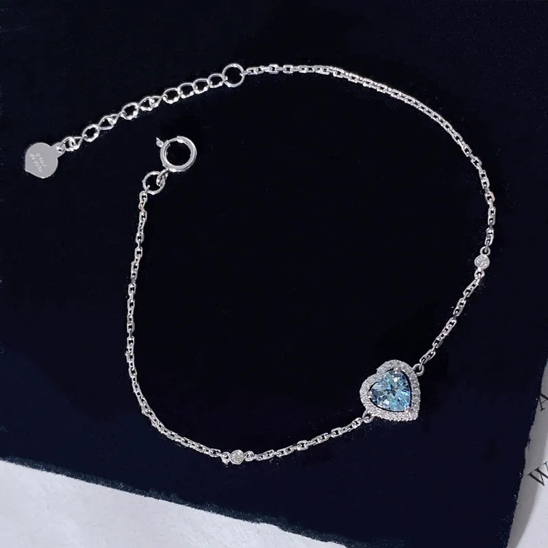 Bracelet argent 925 cœur zircon bleu ciel pavé blanc - détail cœur